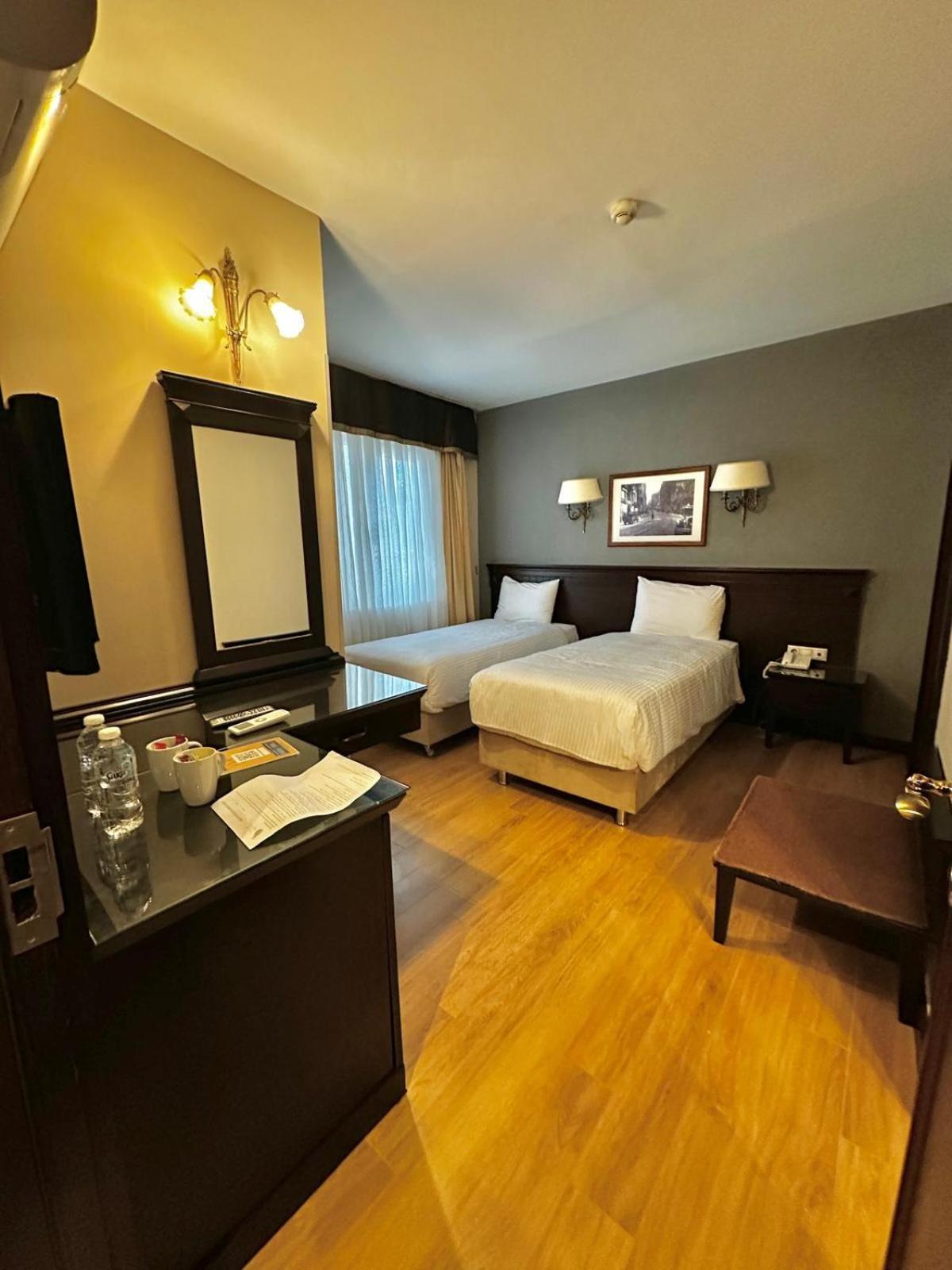 Pera Rose Hotel & Spa Istambul Exterior foto